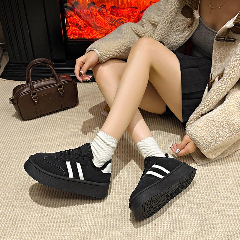 Women Casual Flat Sports Shoes Fashion Design Platform Plush Sneakers